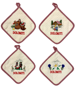 Topflappen quadratisch DOLOMITI mit 4 Motiven sort. 20x20cm