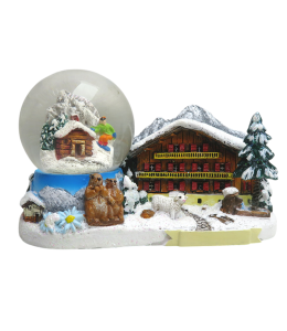Souvenir Schneekugel 45 mm Winterlandschaft & Bauernhof